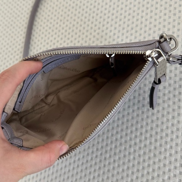 Calvin Klein Women's Saffiano Leather Small Shoulder Zip Bag - Lavender - Picture 5 of 9